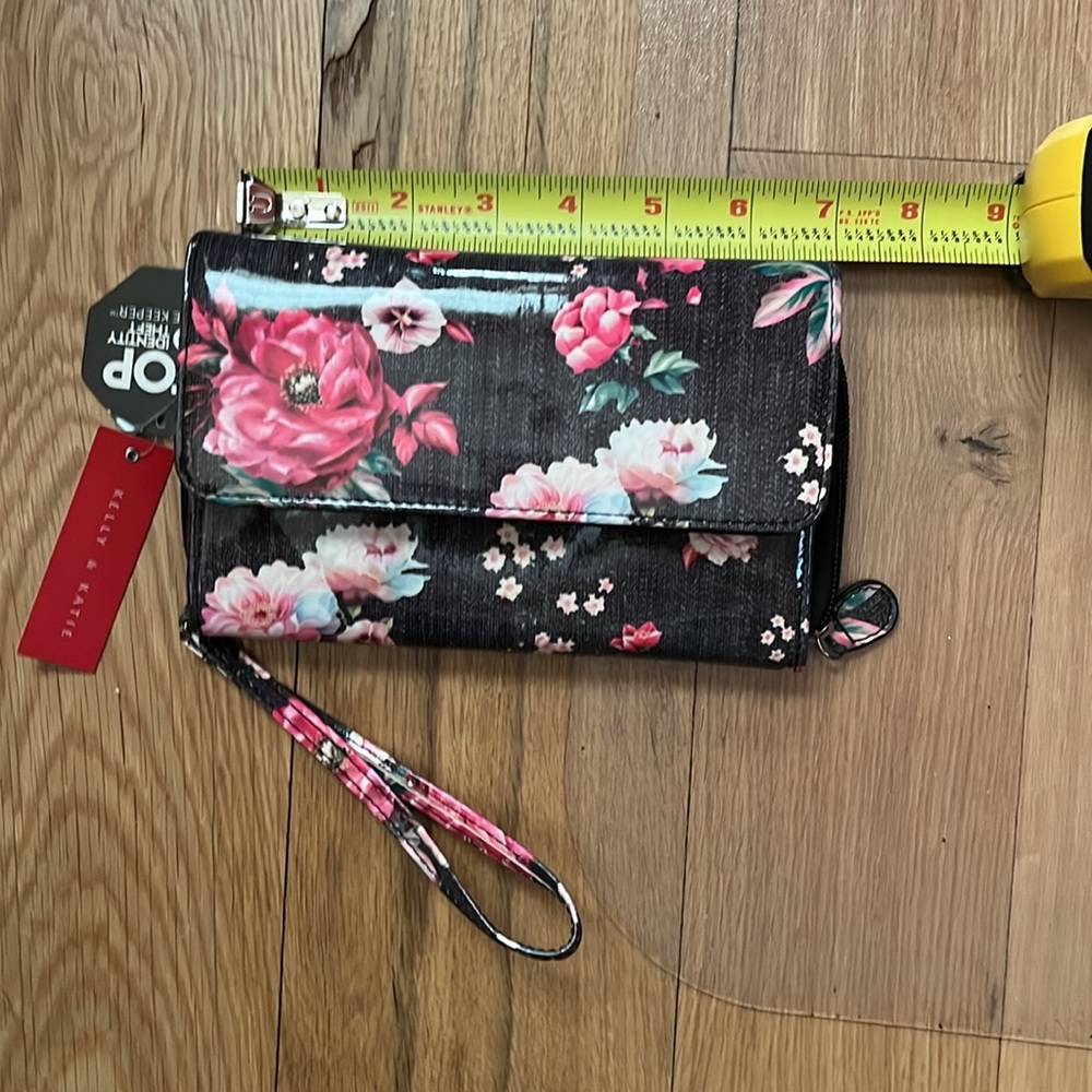 Floral Black and Pink Women's wristlet wallet